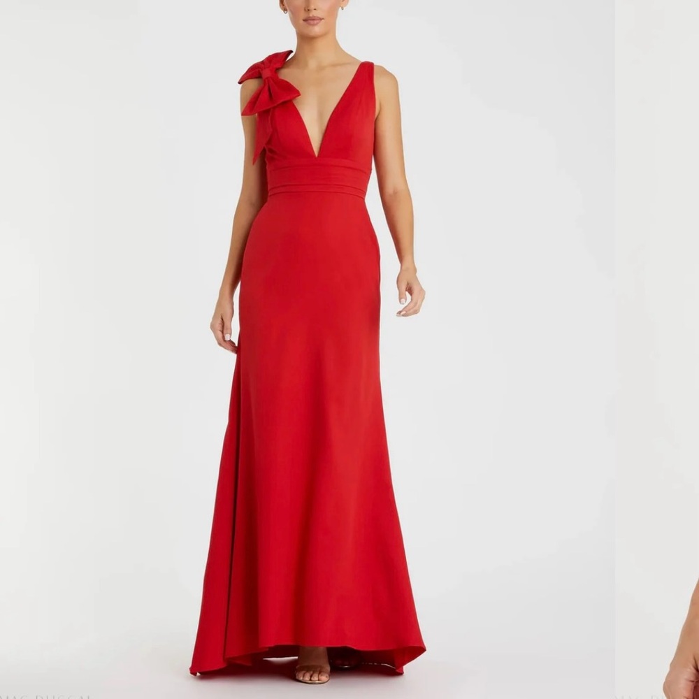 Mac Duggal V Neck Evening Gown With Bow Detail